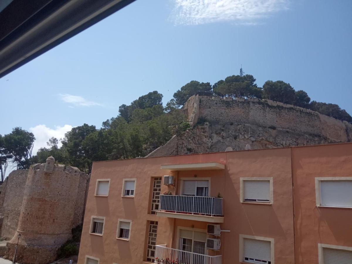 Apartamento Con 3 Dormitorios 3 Minutos Hasta La Playa Дения Екстериор снимка