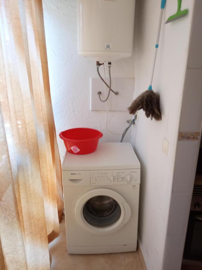 Apartamento Con 3 Dormitorios 3 Minutos Hasta La Playa Дения Екстериор снимка
